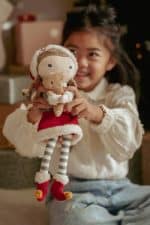 Little Dutch Punčka Rosa Christmas Doll - M (35 cm) - slika 5