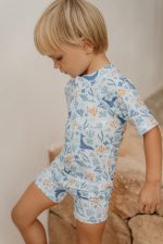 Little Dutch Otroška kopalna majica z UV Ocean Dreams Blue - slika 3