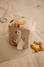 Little Dutch Senzorična kocka Newborn Naturals - slika 6