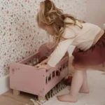 Little Dutch Lesena posteljica za punčke Pink - slika 2