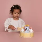 Little Dutch Lesena rojstnodnevna torta Pink - slika 6